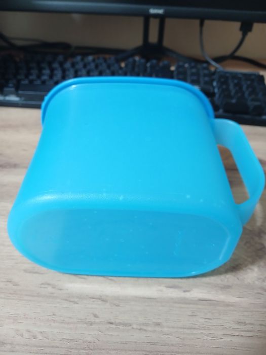 Кувшин Tupperware
