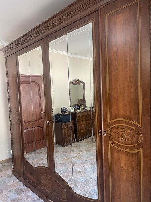 Спальний гарнитур