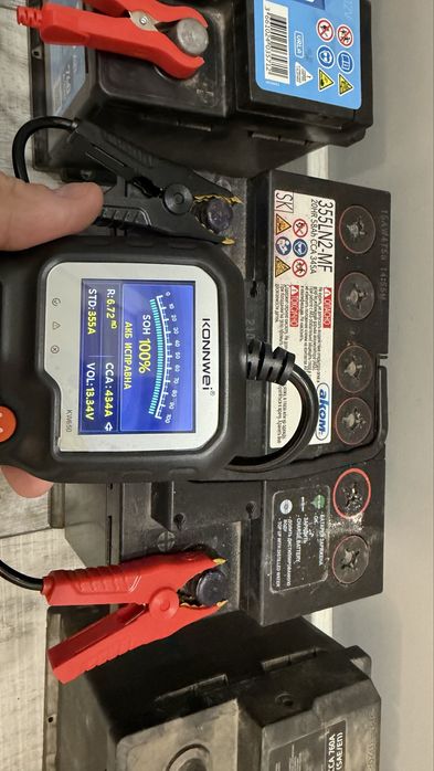 Продам аккумулятор с камри