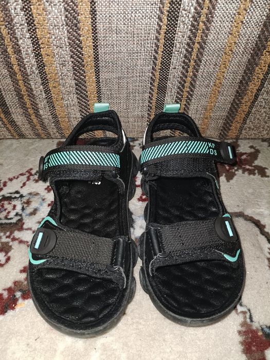 Сандали на мальчика