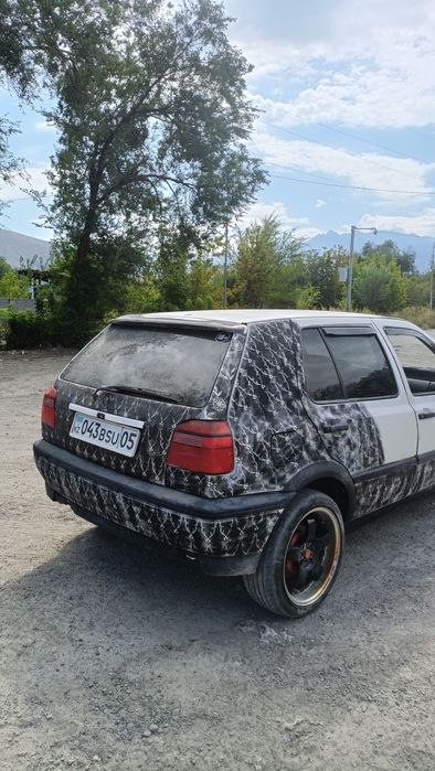 Продам гольф 3 1.8 моно