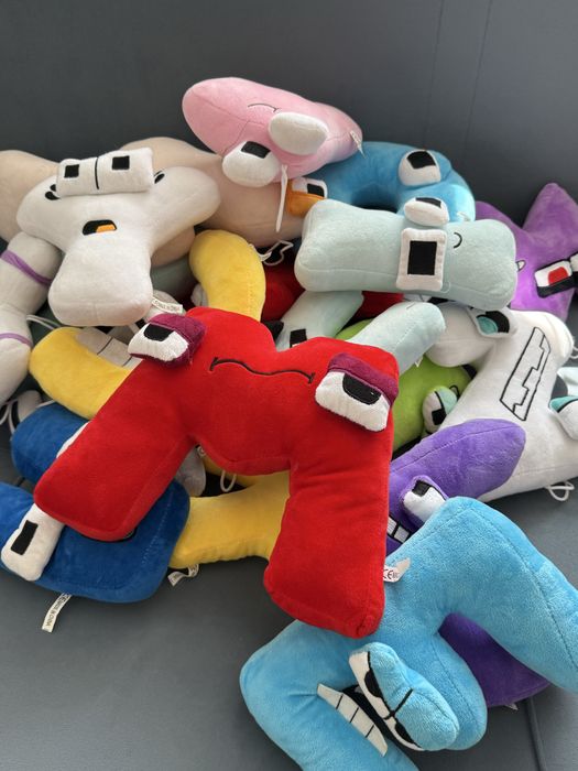 Игрушки Alphabet Lore (буквы)