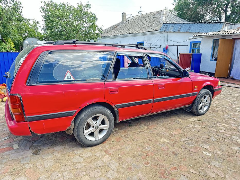 Продам машину мазда
