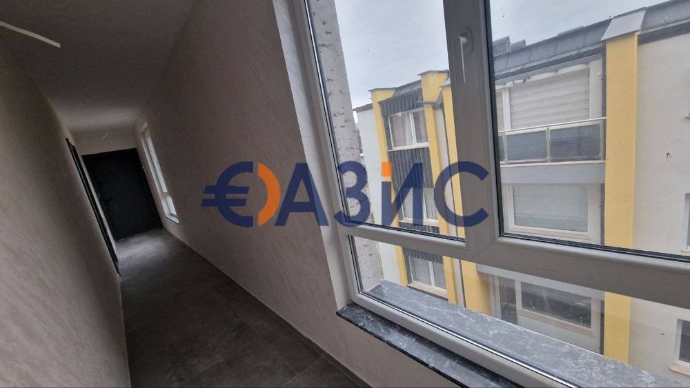 Продава се Двустаен апартамент в Несебър - 61 кв.м за 820 €/кв.м - Снимка #8