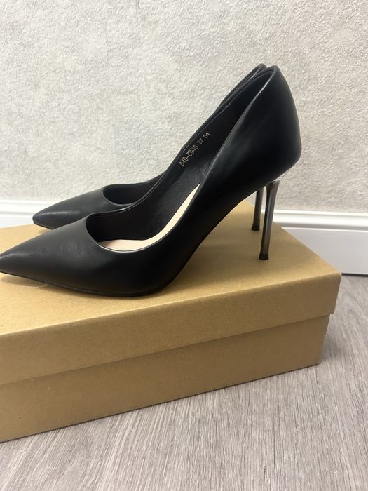 Продается туфли