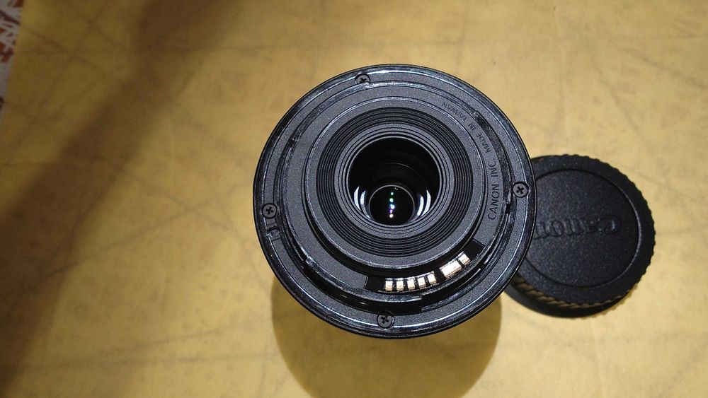 Обектив Canon EF-S 10-18mm f/4.5-5.6 IS STM