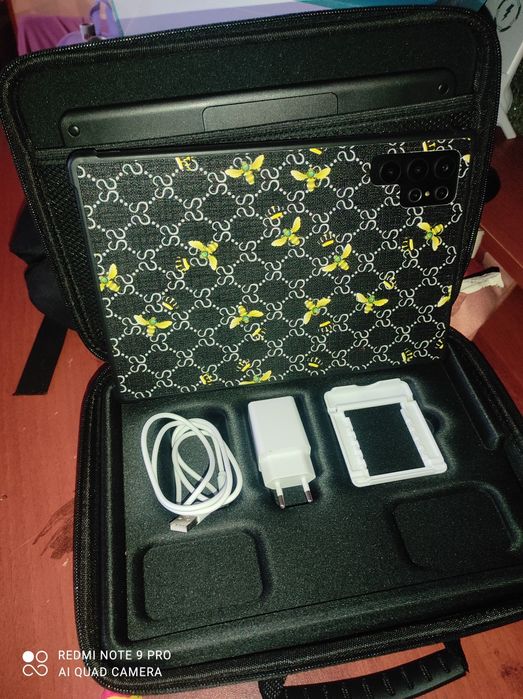 Планшет продаю без гарантии