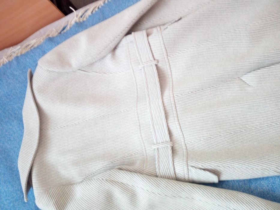 Пальто демисезонное