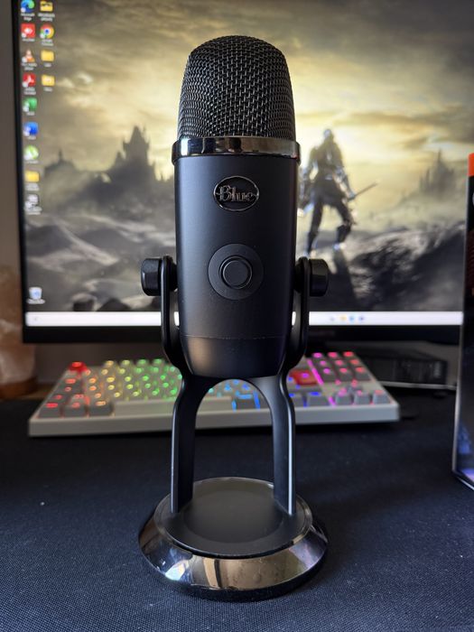 Blue YETI X Професионален микрофон