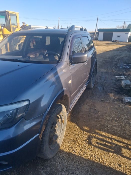 Продам мицубиси аутлэндер полный привод