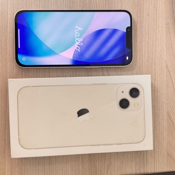 Продам Айфон 13 IPhone 13