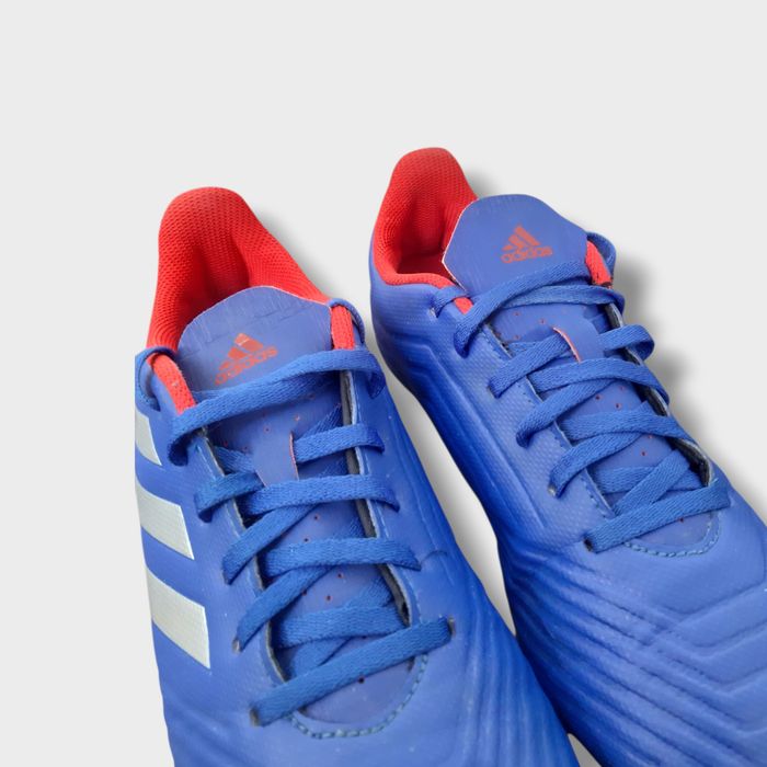 Бутонки Adidas Predator