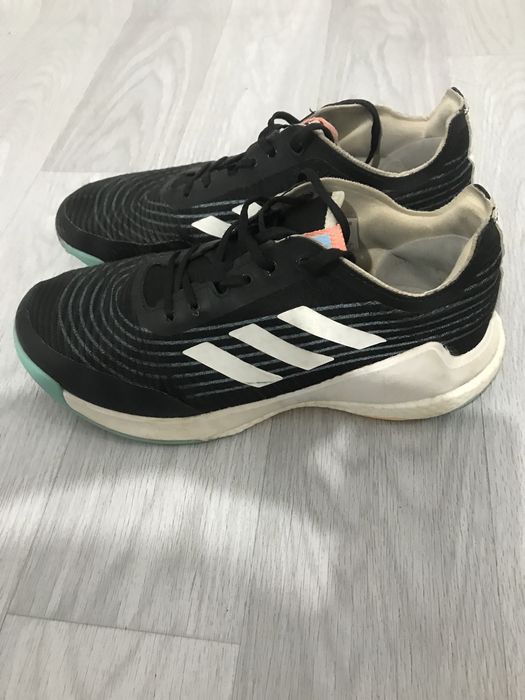 Adidas crazy flight
