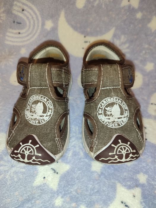 Сандали детские 23 размер