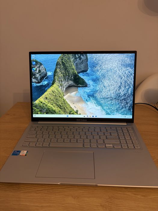 ASUS Vivobook 16X – i5 Gen 12 / 16GB RAM / SSD 512GB – 1.900 lei