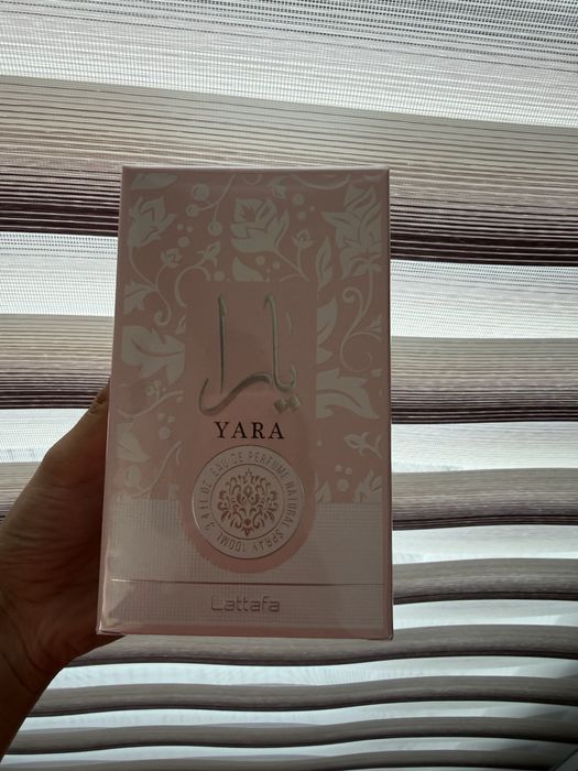 Дамски дубайски парфюм Lattafa Yara EDP 100 мл.