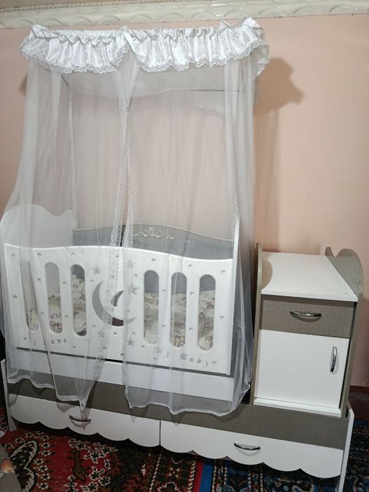 Krovat shkaf bolalar uchun