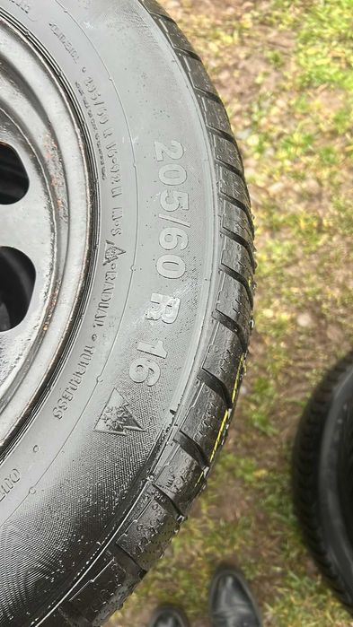 Set jante tabla cu anvelope 205/60R16 5x120 7Jx16H2 BMW SERIA 3 F30/31