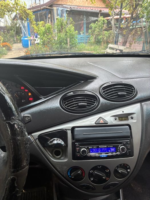 FORD Focus 2003 — imagine 3