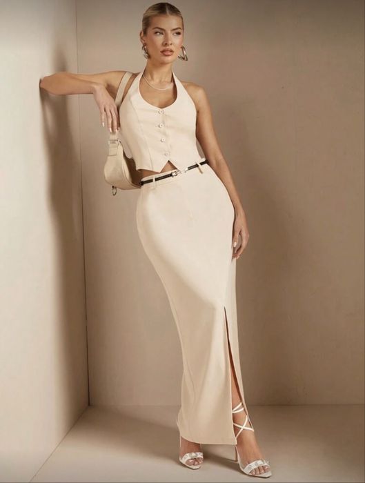 Комплект елегантен топ и дълга пола