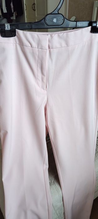 Панталон нов  на ZARA