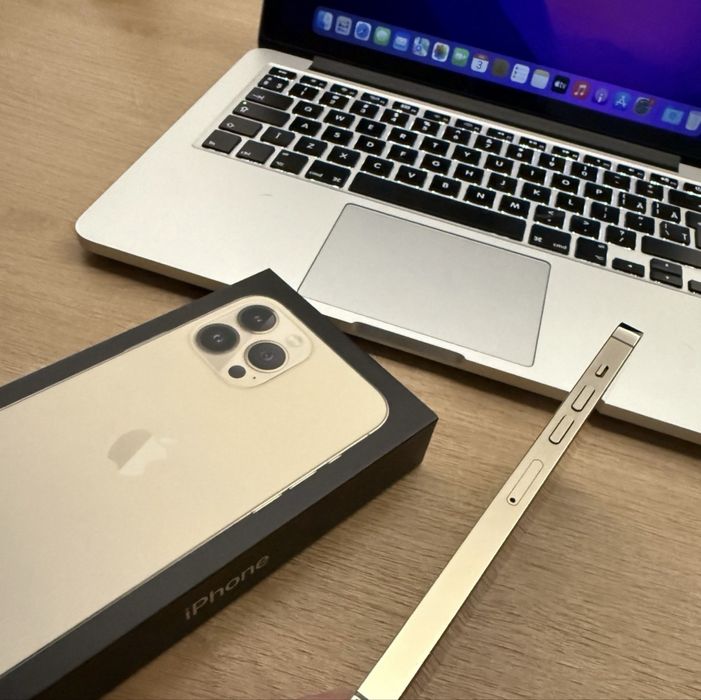 Vand sau schimb Iphone 13 pro max gold 256 gb