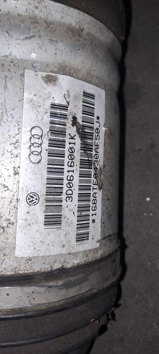 Perne spate stanga , dreapta VW Phaeton , se vand complete la SET, 3D0