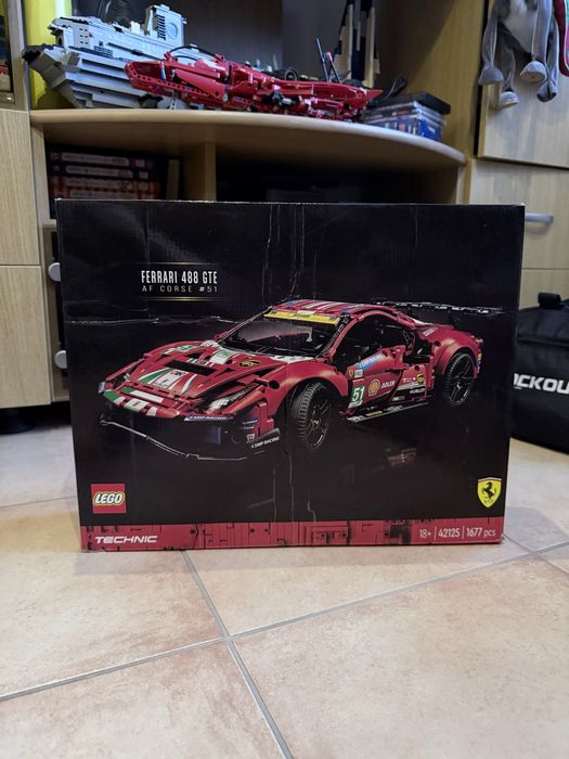 LEGO Ferrari 488 GTE