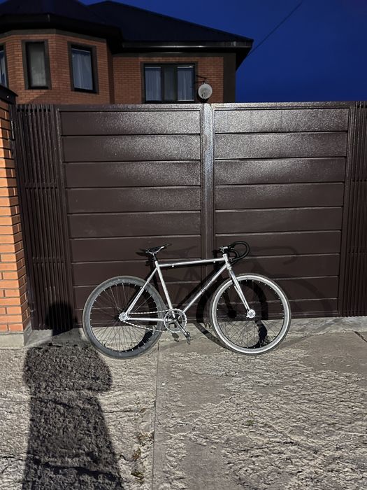 Horse fixed gear