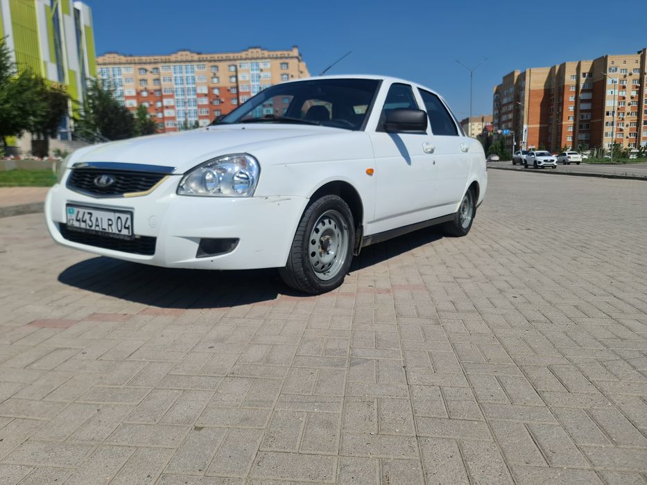 Продам приора 2 .