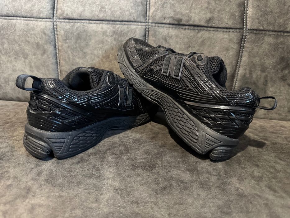 New Balance 1906r Sneakers Black Patent.