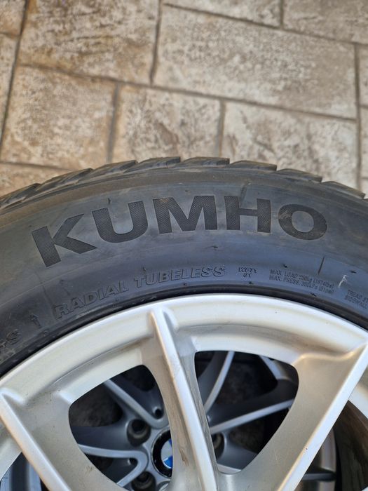 Jante BMW si cauciucuri de Iarna  KUMHO NOI