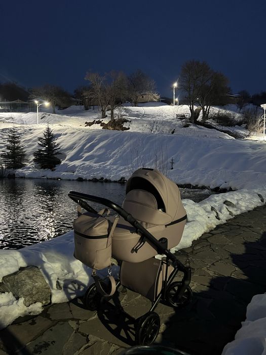 Срочно продам коляску Anex e/type