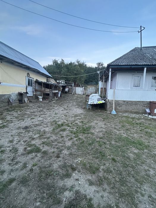 Vand casa in Miroslovesti