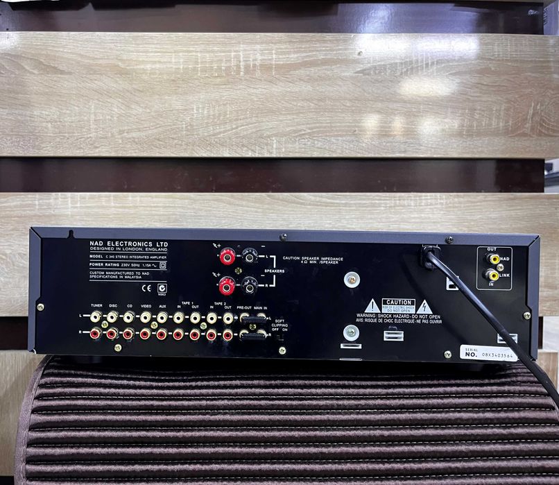NAD C340 Hi-Fi интегральный усилитель (аудиофильский) –почти как новый