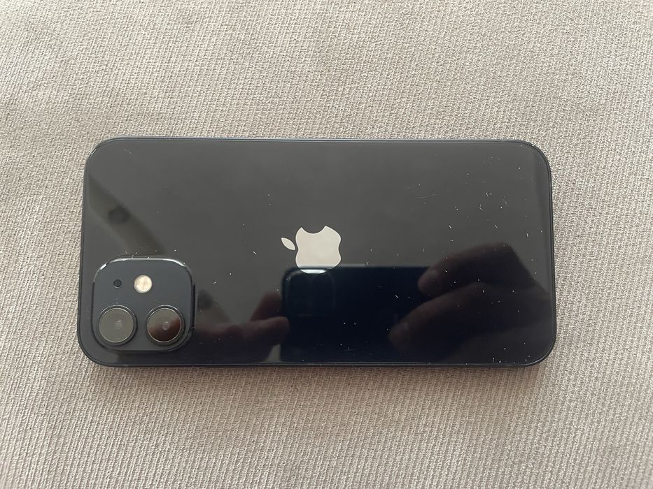 iPhone 12 - 128 GB отлично състояние