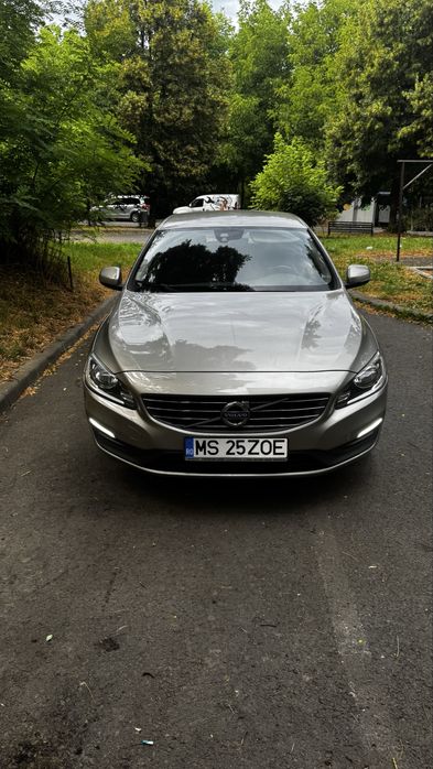 Volvo v60 d2 2016