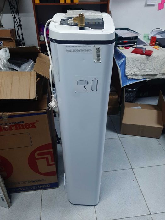 Продам водонагреватель Аристон