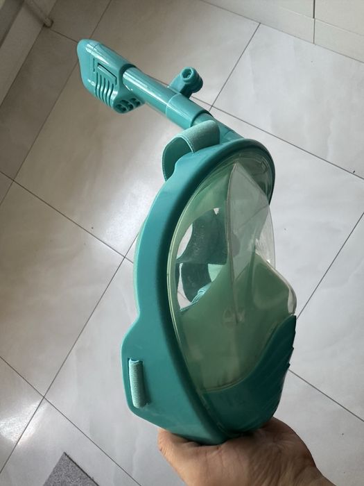 Маски для плавания под водой, сноркеллинга