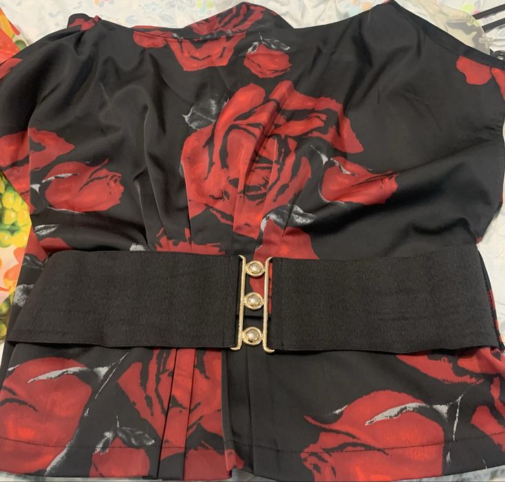 Платья для женщины