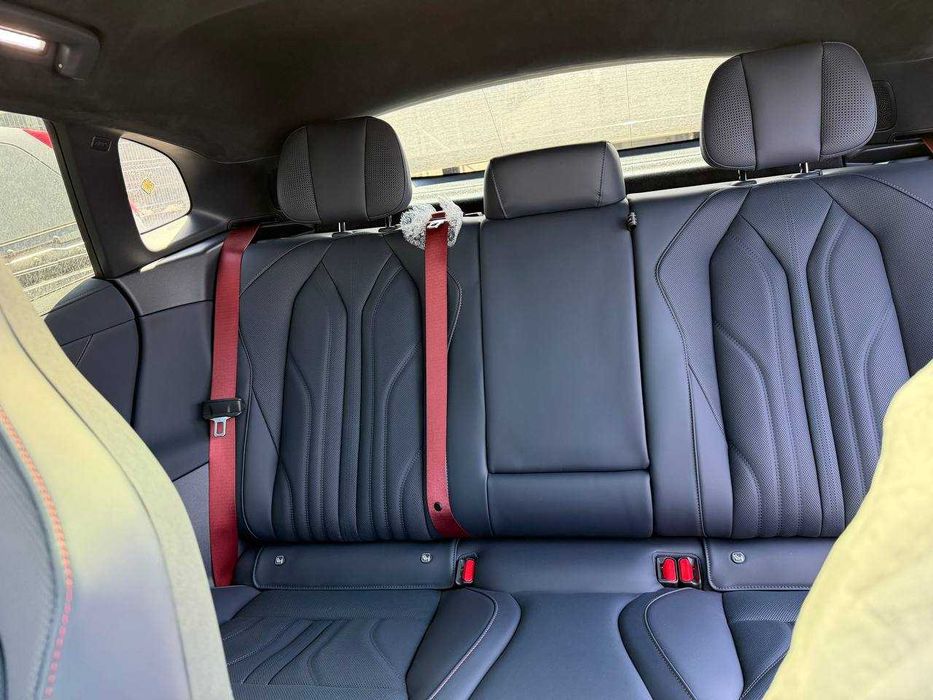 Zeekr 001 AWD Ultra+ | Максимальная комплектация | 2026