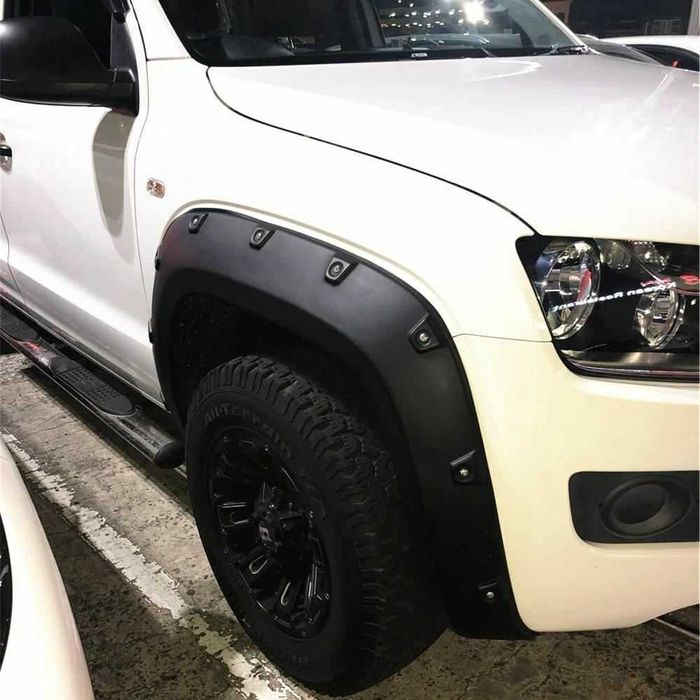 Overfendere /aparatori de noroi pentru Volkswagen Amarok 2010+