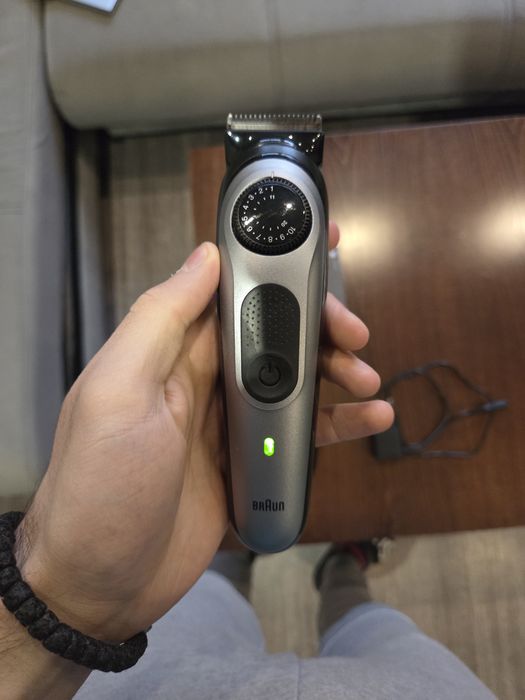 Продавам тример BrAun