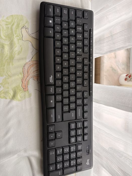 Kit tastatura + mouse Logitech  Silent touch (mk295 si m220)