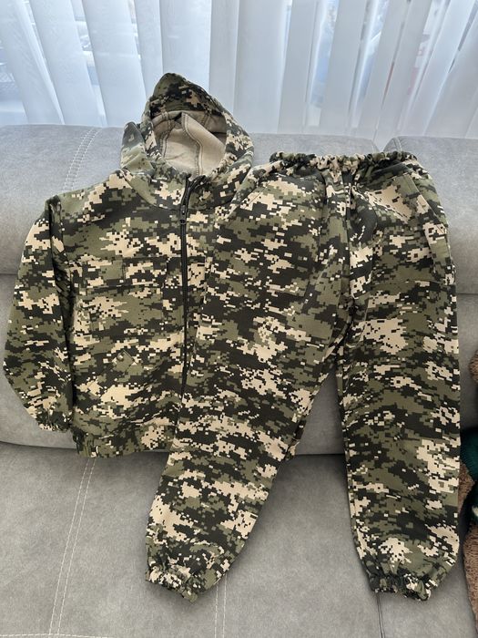 Камуфляжный костюм