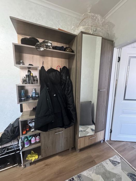 Продаю прихожи в хорошем качестве