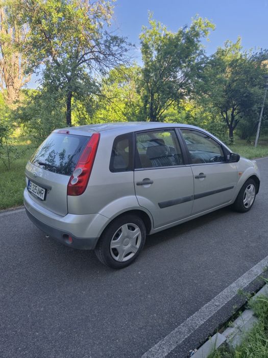Ford Fiesta,2006,86.000 km
