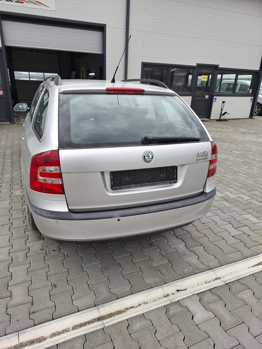 Vand usi, motor , Octavia 2