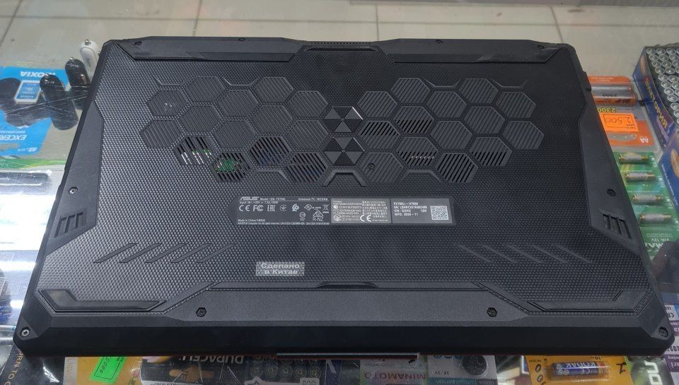 Игровой ноутбук ASUS TUF