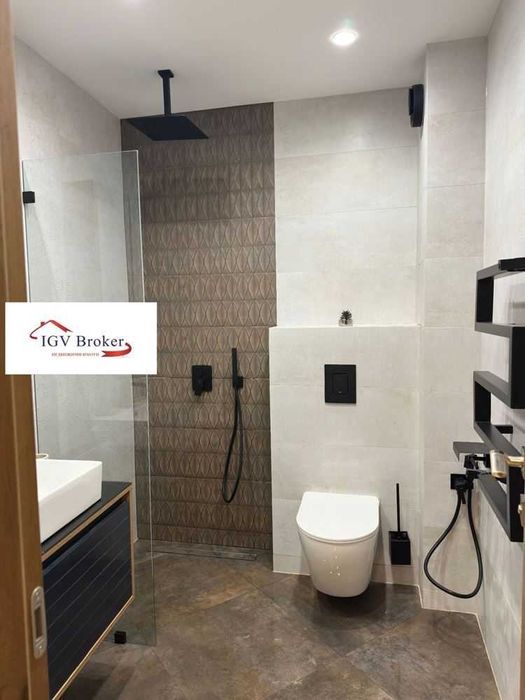 Продава се Двустаен апартамент в София, Малинова долина - 85 кв.м за 1968 €/кв.м - Снимка #11